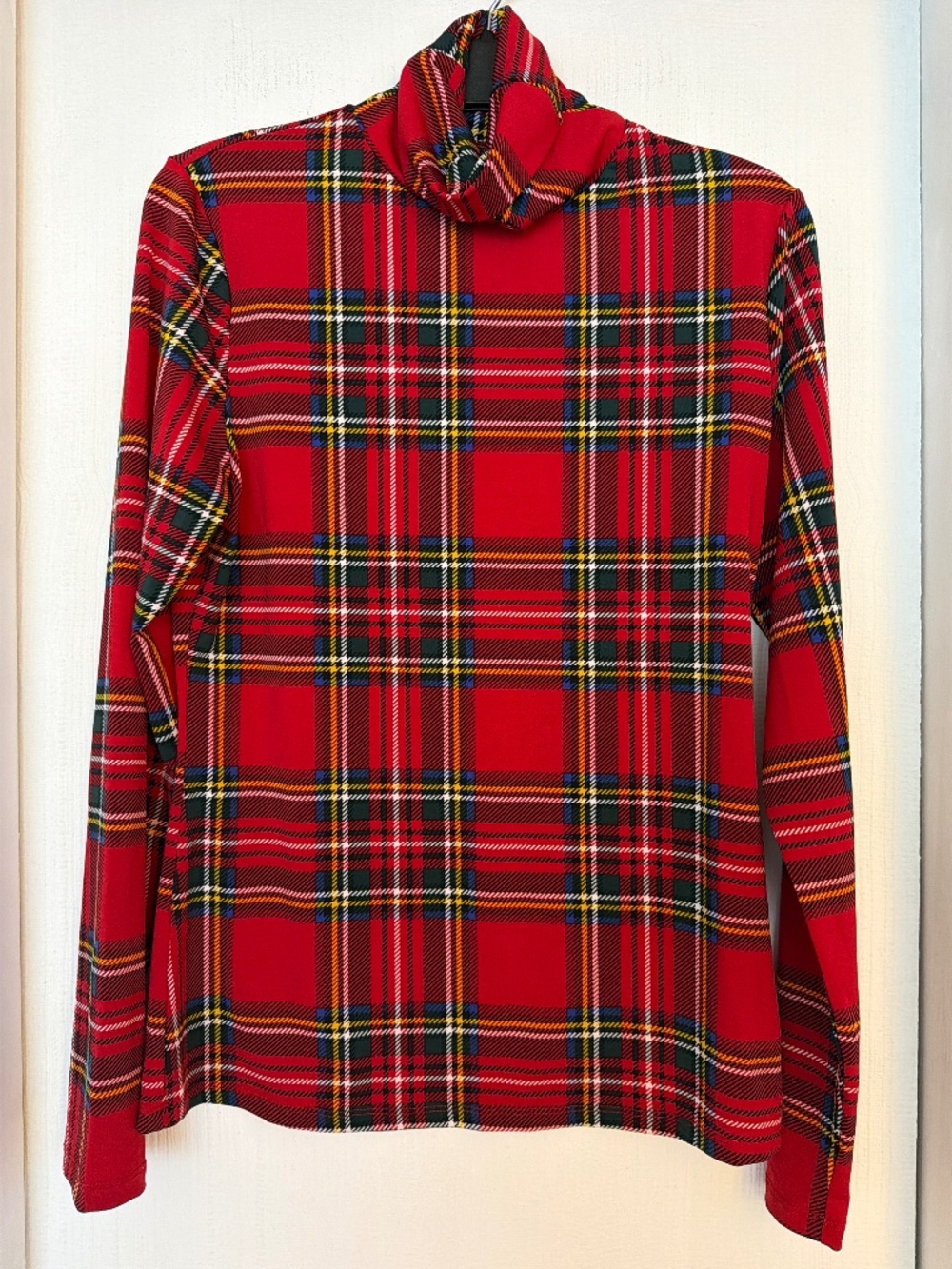 New York & Company Red Plaid Turtleneck Top Size M NWT